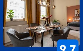 maremar - Design Apartment - Luxus Boxspringbett - Zentral - Küche - Arbeitsplatz - Highspeed WLAN